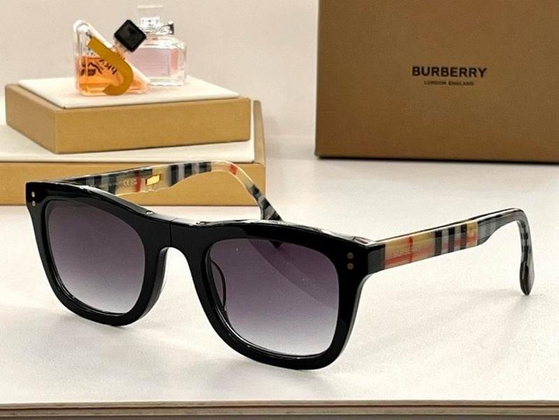 Burberry Sunglasses 216